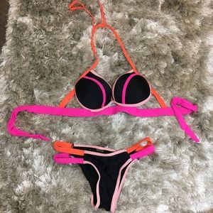 Color block bikini size small